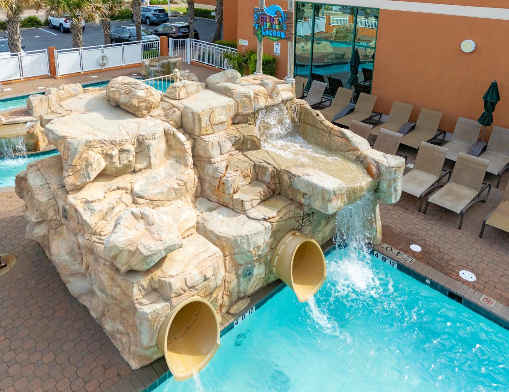 Holiday Inn & Suites Virginia Beach - North Beach By Ihg Exterior photo